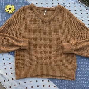 🌺 FREE PEOPLE; Beautiful Desert Camel Pullover Sweater; Fits Misses L-XL Best!